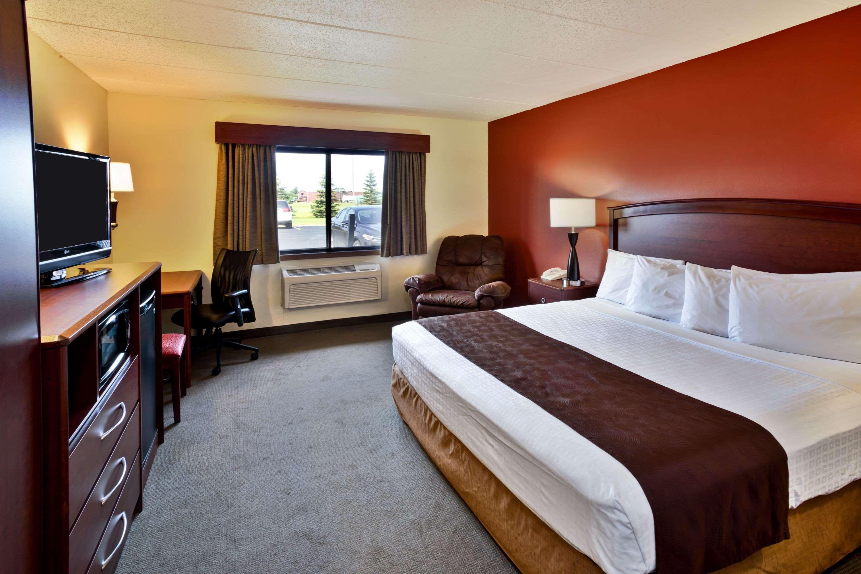 Americinn By Wyndham Baudette Bagian luar foto