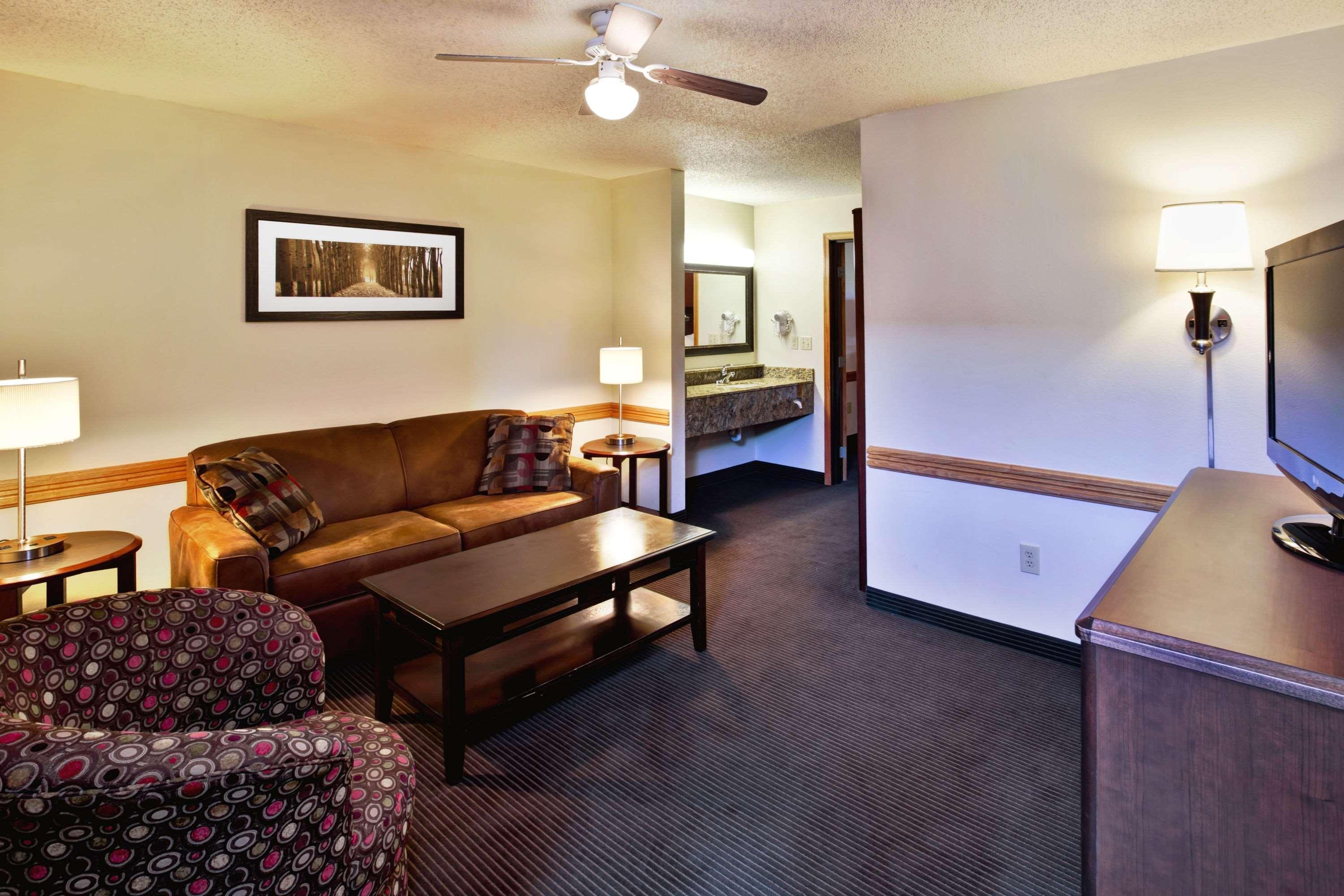Americinn By Wyndham Baudette Bagian luar foto